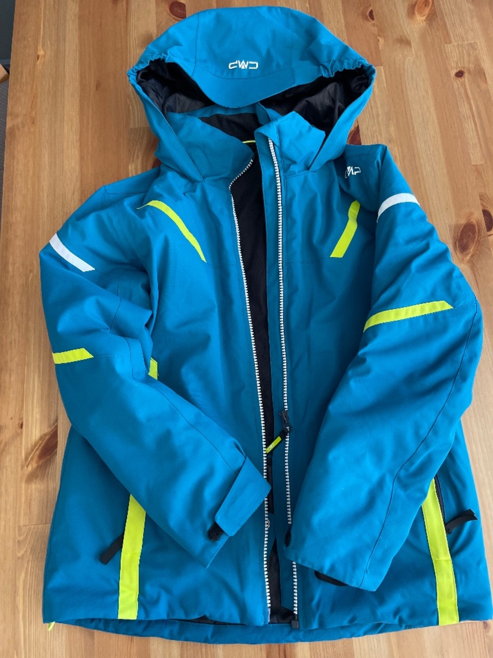 CMP Teal Ski Jacket | Kids Size 10 | Good Condition 🎿❄️